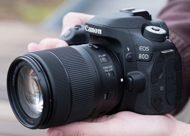 Camera Canon 80D – Sự lựa chọn đáng giá cho nhiếp ảnh gia bán chuyên?