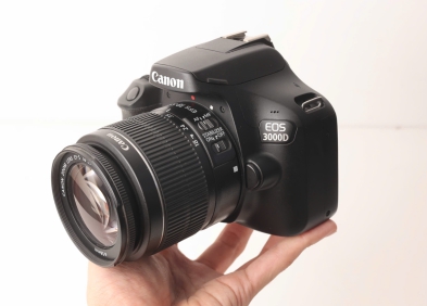 Canon 3000D có những ưu điểm gì mà người mới nên chọn?
