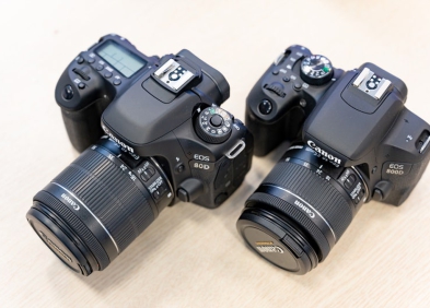 Canon 80D vs 800D: Đâu là chiếc máy ảnh đáng mua hơn hiện nay?