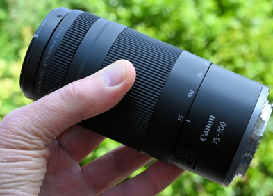 Đánh giá Canon RF 75-300mm F4-5.6: Ống kính tele giá rẻ