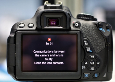 Lỗi ERR 01 trên máy ảnh Canon: Nguyên nhân và cách khắc phục hiệu quả
