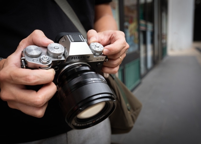 Fujifilm XT5 ra mắt năm nào? Đánh giá chi tiết tại năm 2025