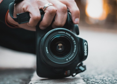 Máy Ảnh Cho Người Mới Bắt Đầu: Top Các Lựa Chọn Phù Hợp Nhất