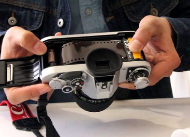 Máy ảnh cơ là gì? Tìm hiểu đặc điểm và ứng dụng