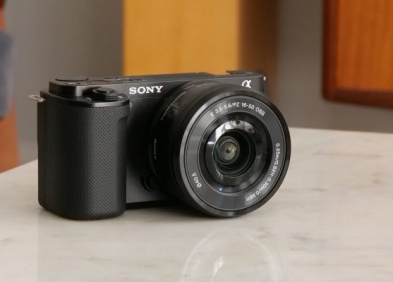 Top 5 máy ảnh du lịch Sony hỗ trợ chụp và quay đẹp nhất