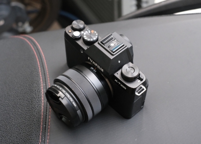Máy Ảnh Fujifilm XT100 Cũ: Tại Sao Nên Chọn Mua Tại Máy Ảnh Top 1?