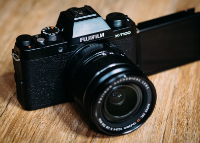 Máy ảnh Fujifilm XT100 cũ: Có còn là lựa chọn tốt cho người mới