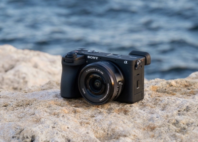 Máy ảnh Sony A6700 có gì nổi bật? So sánh với Fujifilm X-S20 và Canon R7